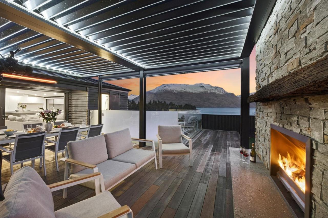 Lakeside Luxury On Suburb Street Queenstown Exterior foto