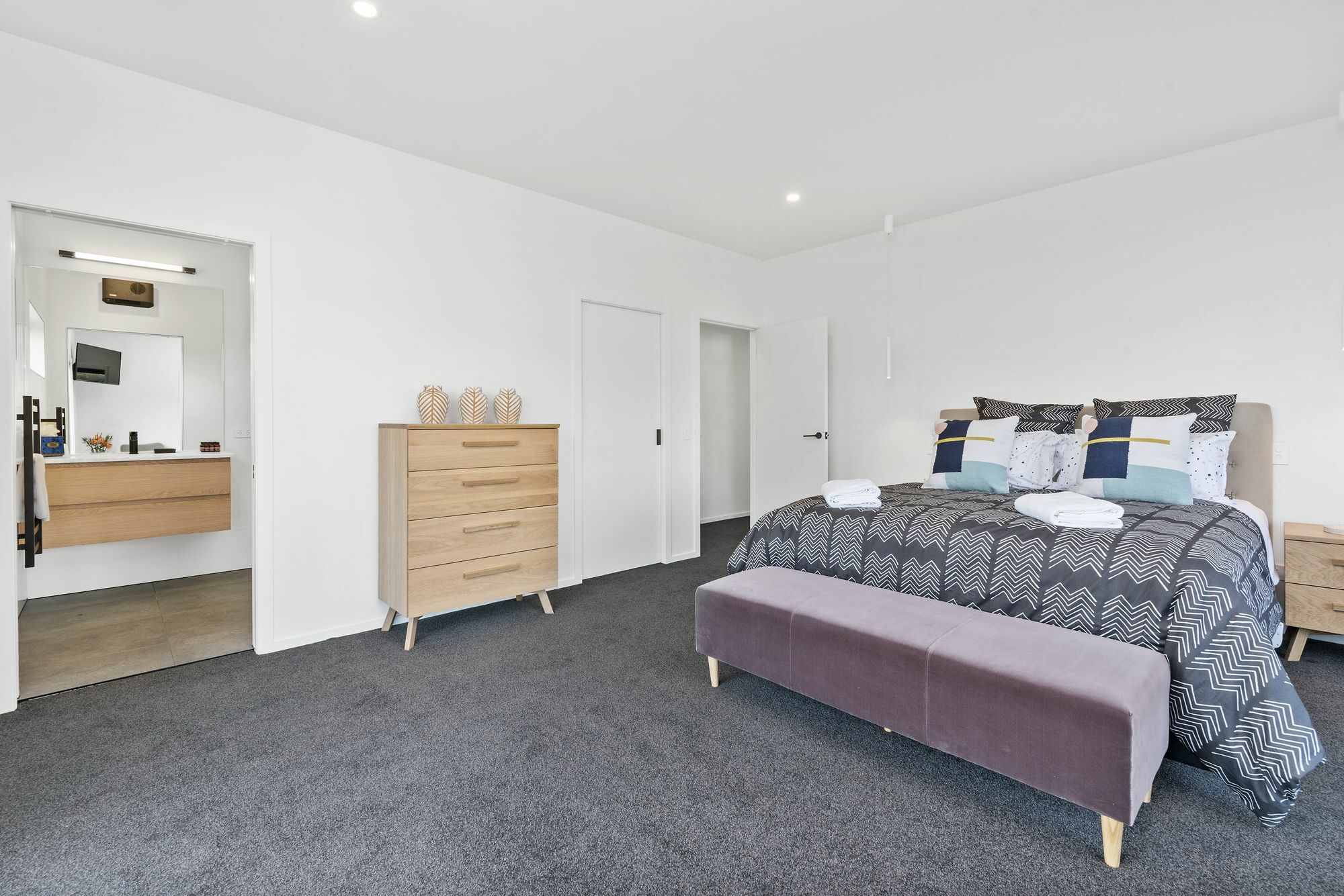 Lakeside Luxury On Suburb Street Queenstown Exterior foto